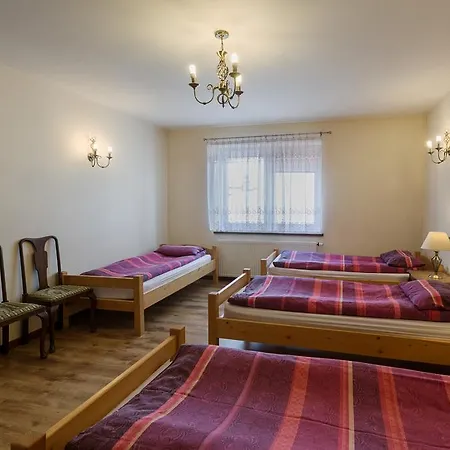Natia Guest house *
