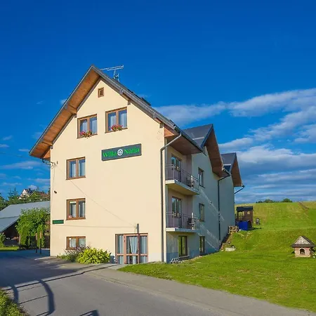 Natia Guest house
