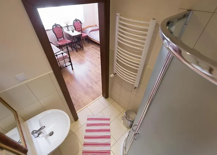 Natia Guest house 3*